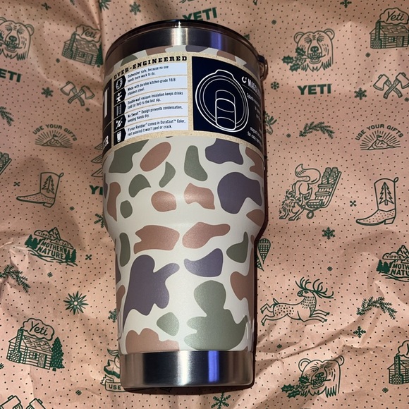 NWT Yeti 30OZ Tumbler Camo - Picture 4 of 6